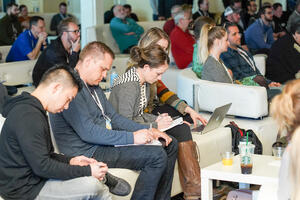 THREADX Audience Taking Notes