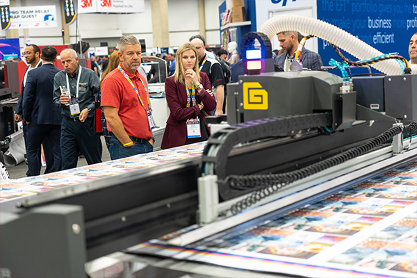 PRINTING_United_19_Show_Floor_Graphic_Sign_0032_thumbnail600x400